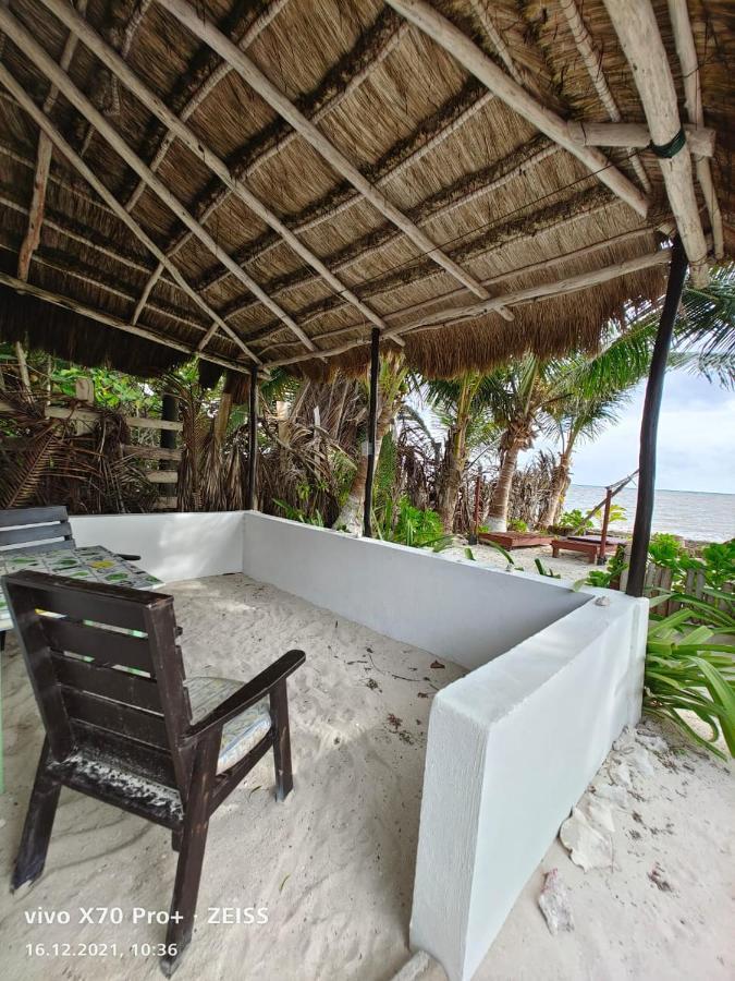 Lunazul Eco-Cabana Frente Al Mar Mahahual Exterior foto
